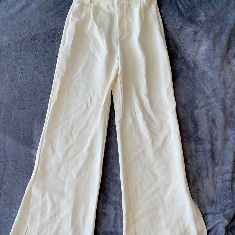 White Zara trousers